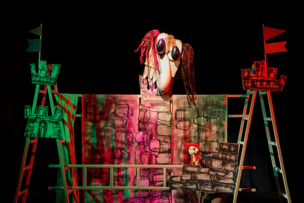 Predstava “Mačak u čizmama”